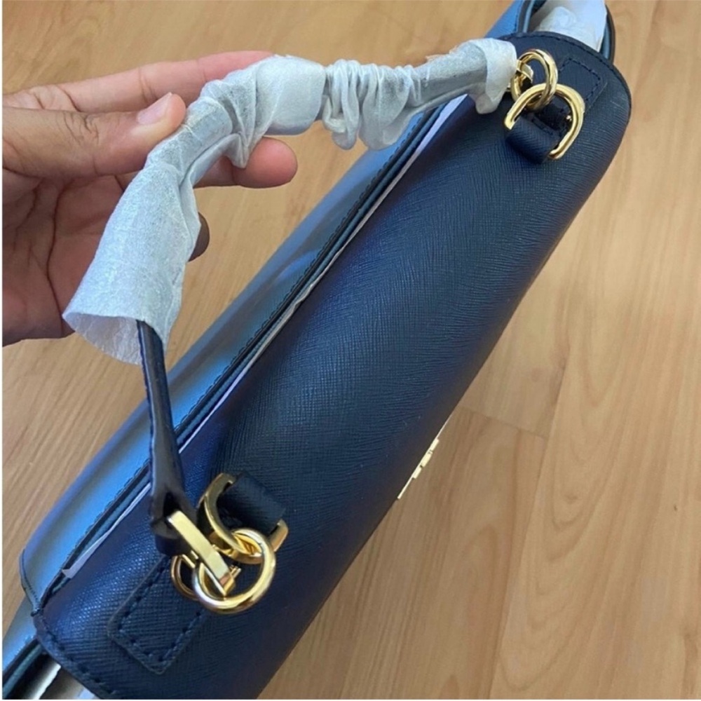 Michael Kors Tina Medium Leather Satchel Shoulder Handbag Sky/Navy - Picture 7 of 9